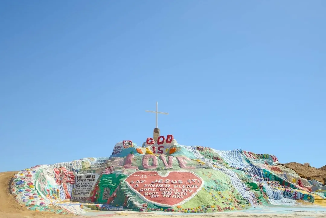 11 Bible Verses That Teach Us About God's Love