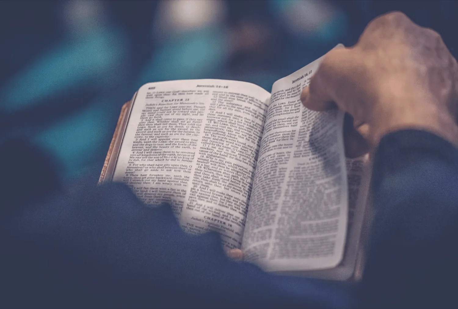 40 Inspiring Bible Verses About Love | Compassion UK